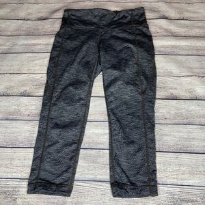 Athleta Grey Capri Leggings Size S
